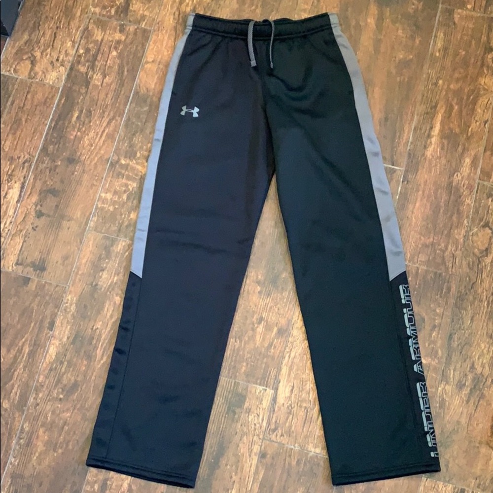 Under Armour boys pants